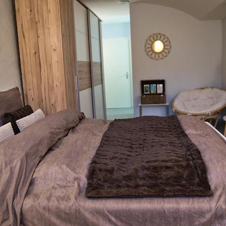 Chill Home : Appartement Cocooning Avec Jacuzzi Grandson Dış mekan fotoğraf